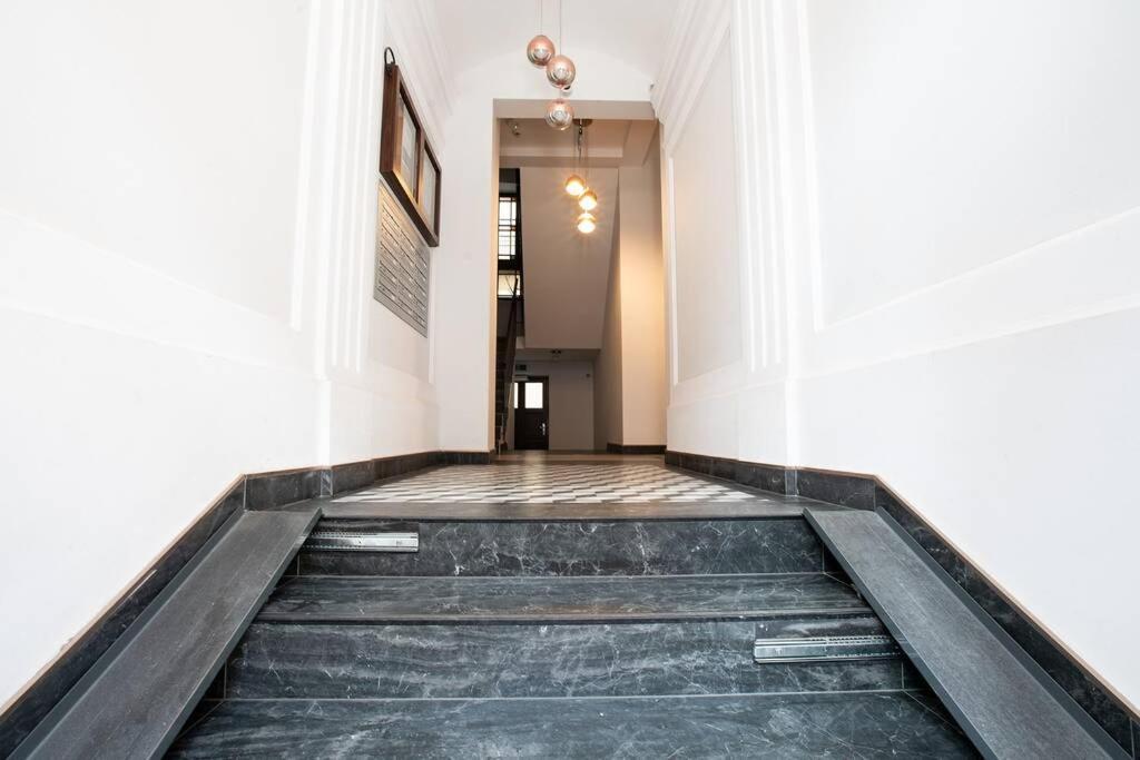 Elegant Apartment Luminis In Krakow'S Old City Экстерьер фото